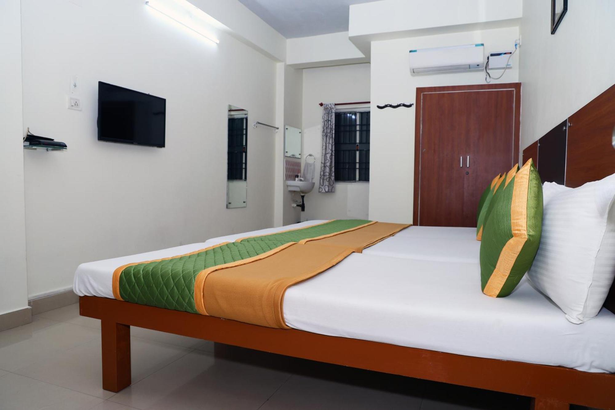 Royal Green Airport Transit Accommodation Chennai Eksteriør billede