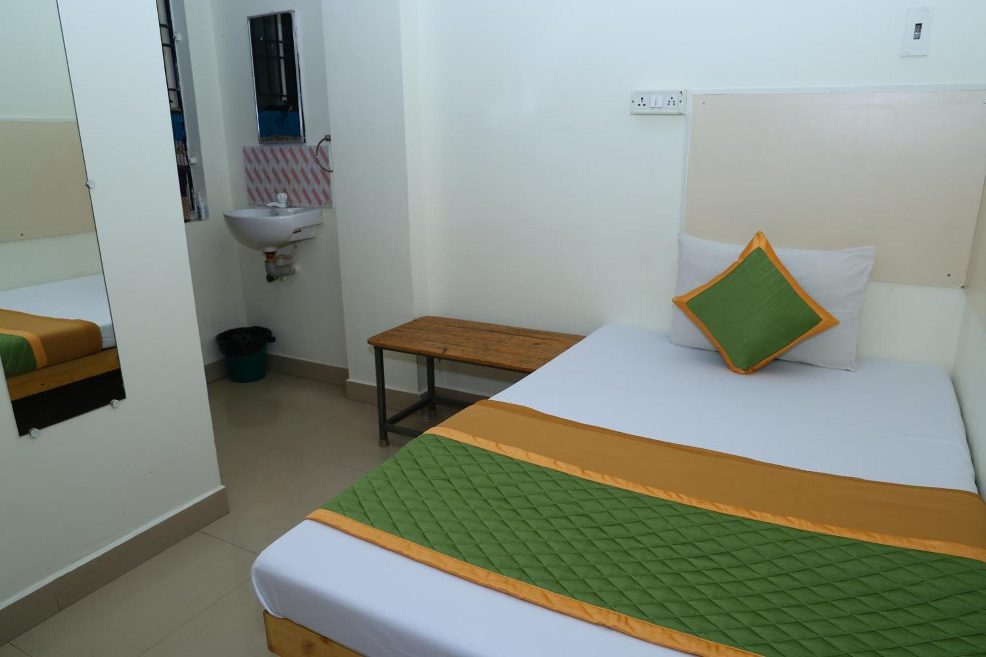 Royal Green Airport Transit Accommodation Chennai Eksteriør billede