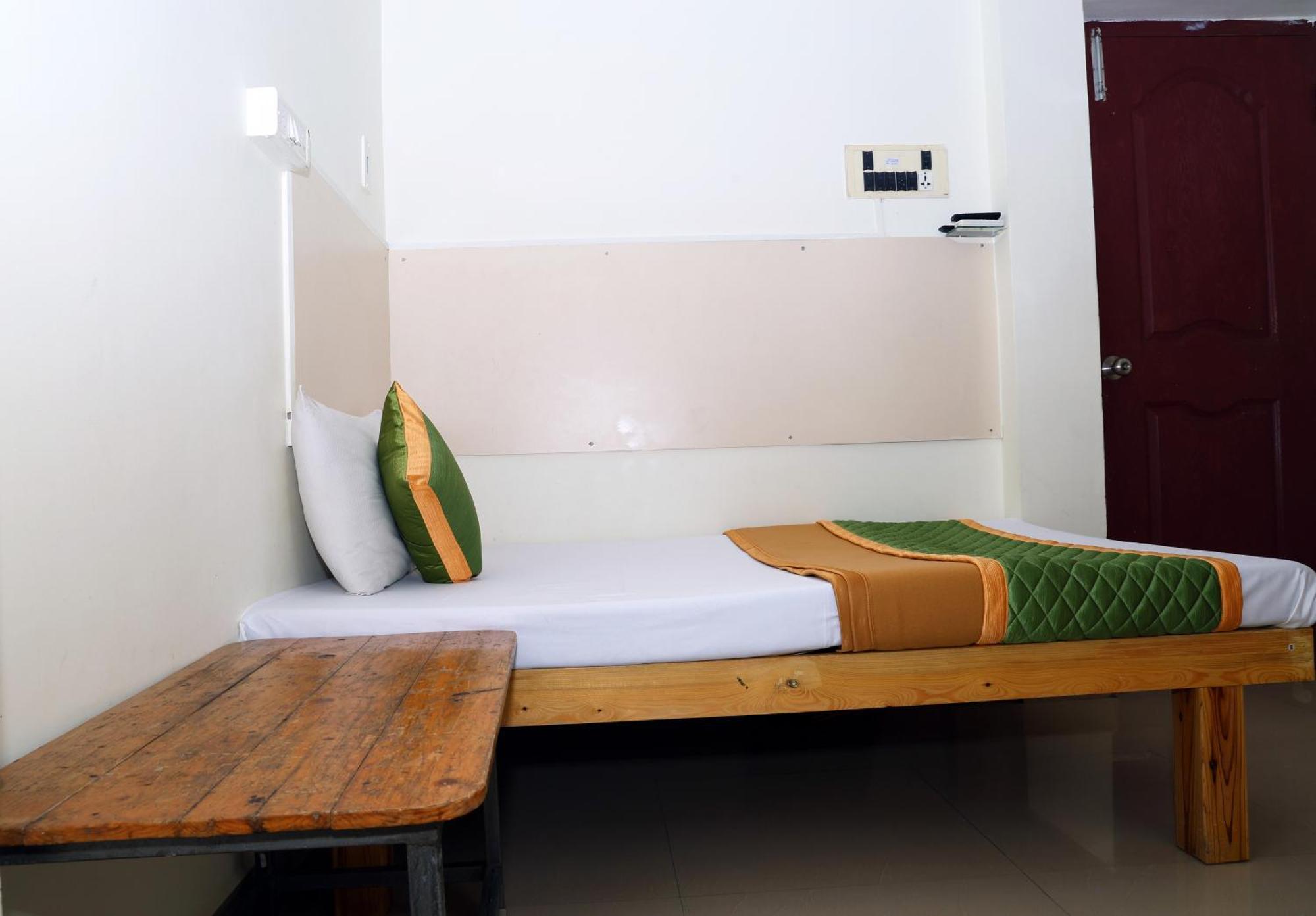 Royal Green Airport Transit Accommodation Chennai Eksteriør billede