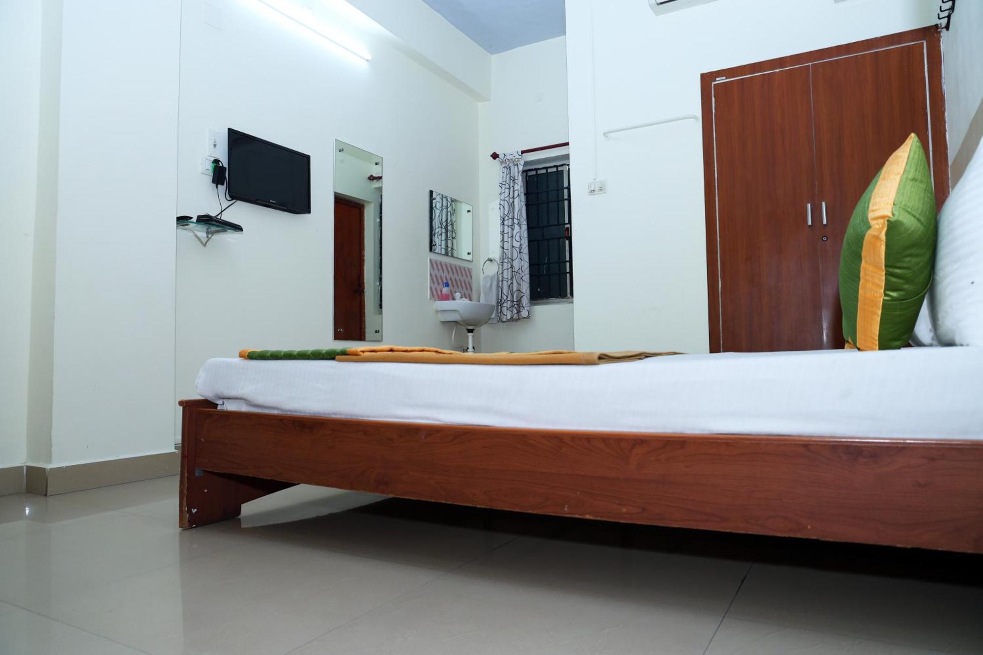 Royal Green Airport Transit Accommodation Chennai Eksteriør billede